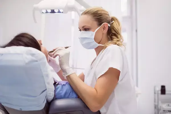Dentálna hygiena v Senci a prečo ju nepodceňovať